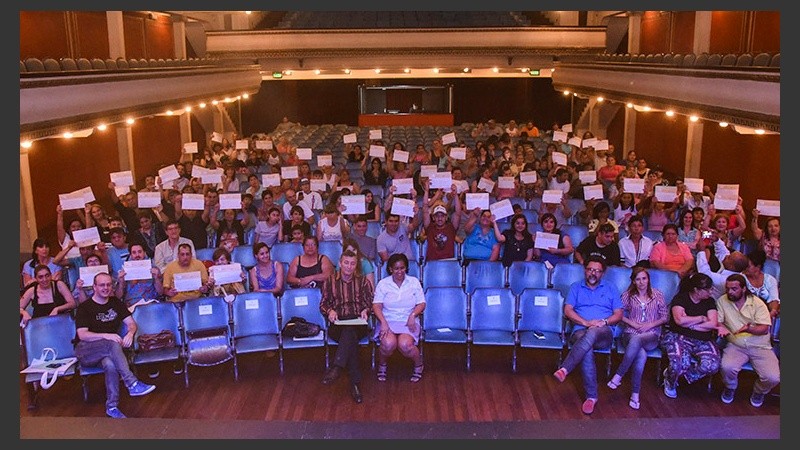 Los alumnos participaron del programa junto a unos 70 voluntarios.