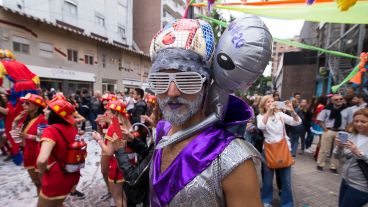 Un ¿alien? de visita por la ciudad.