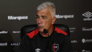 "Tomé la decisión en el entretiempo", dijo el técnico.