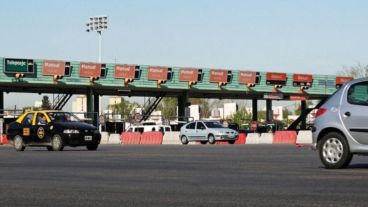 La medida beneficiará a las concesionarias de Autopistas del Sol y Grupo Concesionario del Oeste.