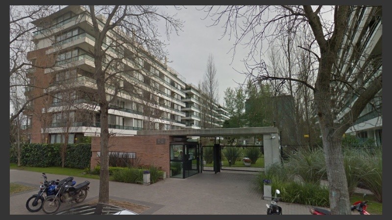 Un departamento de Condominios del Alto fue allanado este jueves por la noche.