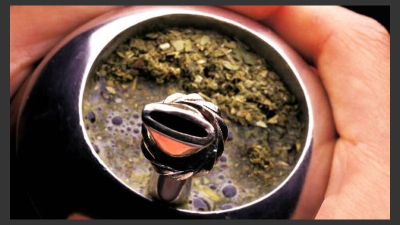 Los jueces habían recomendado a los empleados no compartir la típica infusión.