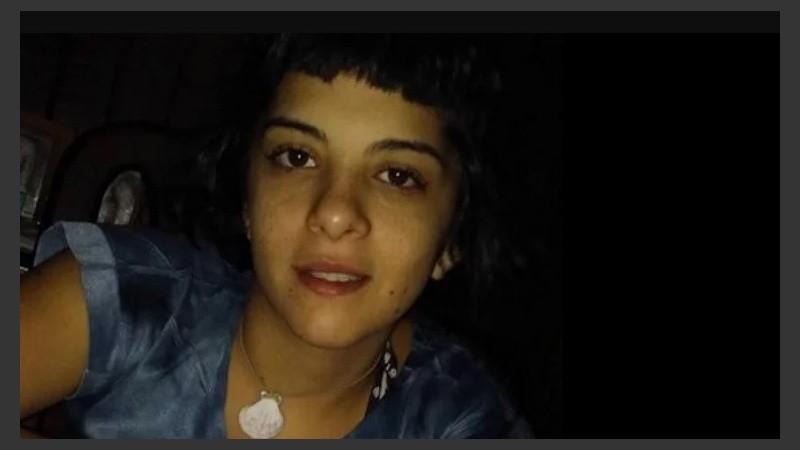 Bernarda tiene 20 años.