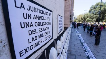 El pedido del colectivo de mujeres en Tribunales este lunes.