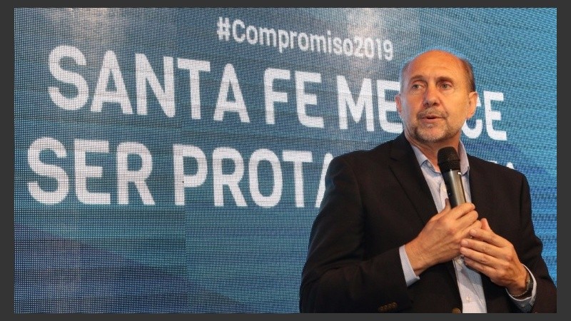 Perotti estuvo este lunes en la reunión de Santa Fe.