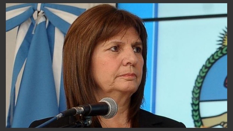 Para Bullrich, los paros con piquetes son 