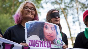 Un cartel reclamando Justicia por Lucía Pérez.