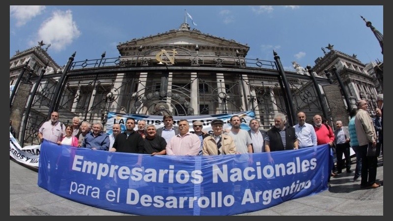 Empresarios pymes presentaron a los legisladores propuestas para salir de la crisis. 