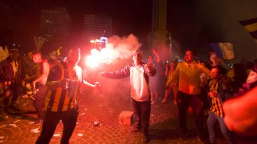 Luces y mucho ruido en el festejo canalla.