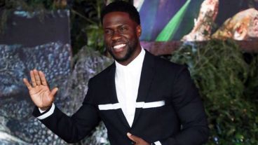 Kevin Hart pidió perdón y se alejó de la ceremonia.