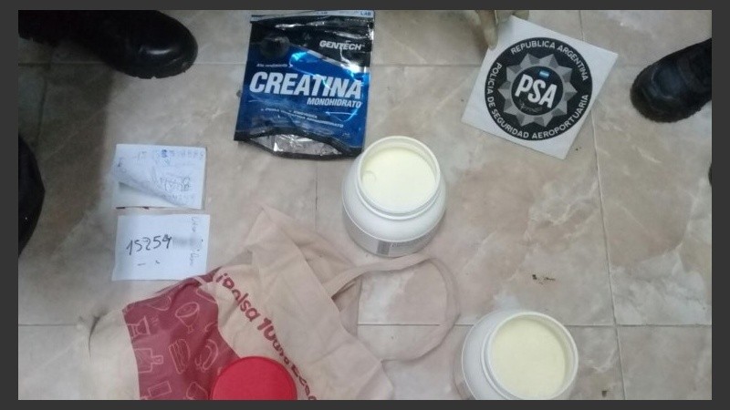 Parte de lo hallado en los allanamientos contra la banda de Abregú.