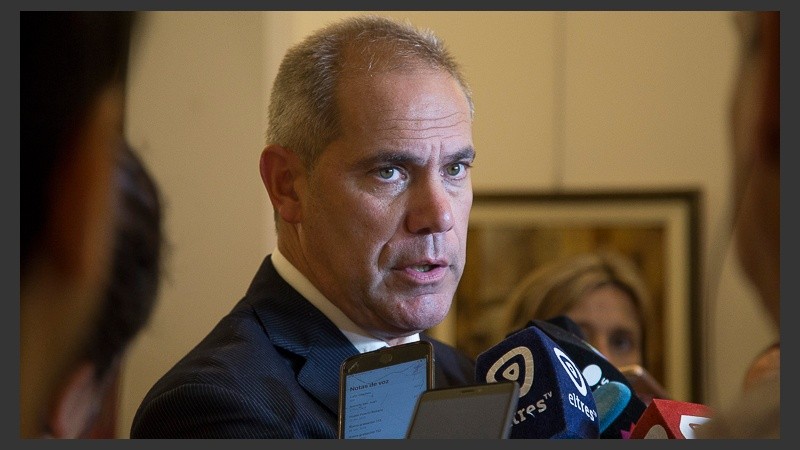 Guillermo Salvador, presidente del Colegio de Magistrados, dio una conferencia este lunes.