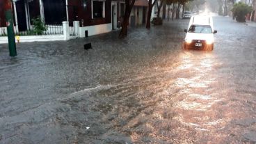 En el barrio del Abasto había varias calles anegadas.