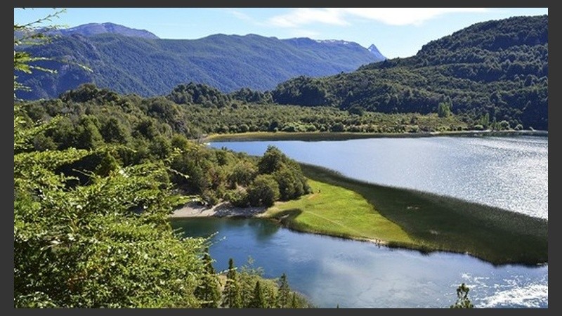 turistas chilenos con beneficio en el sur argentino. 