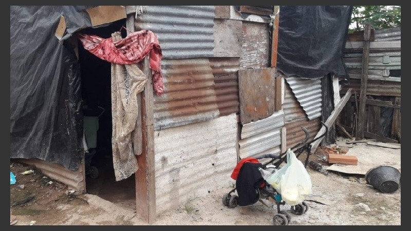 La familia del nene vive en condiciones precarias.