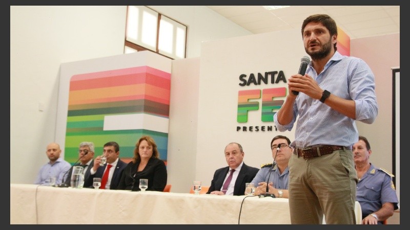 El ministro dijo que la PDI inició la investigación que derivó en la detención de Paz.