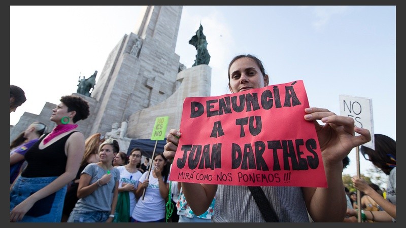Los carteles mostraron diferentes consignas sobre la problemática.
