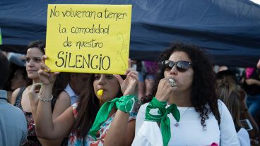 Los carteles mostraron diferentes consignas sobre la problemática.