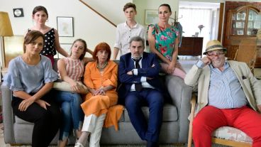 "Generaciones" hace foco en el empoderamiento femenino, reflejado en tres generaciones.