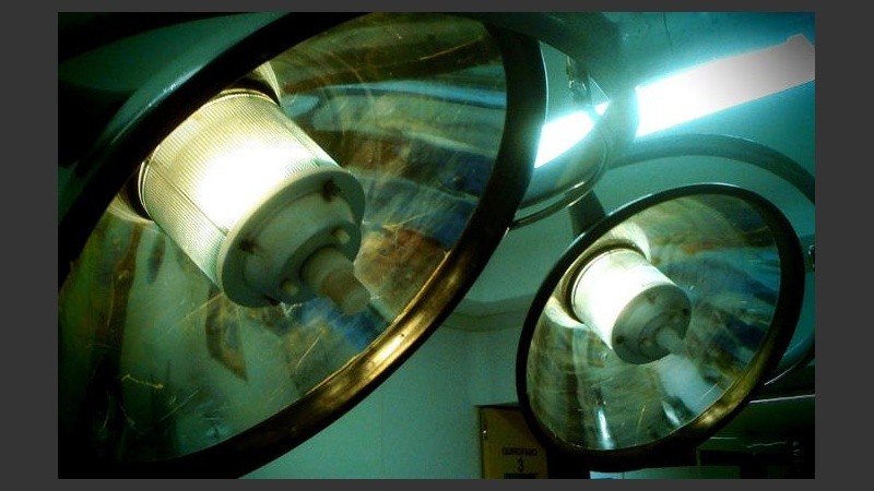 La mujer había sido operada en una clínica días antes de morir. 