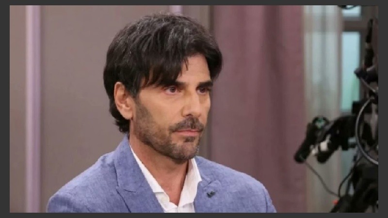 Darthés debe presentarse ante la Justicia Argentina el  de julio. 