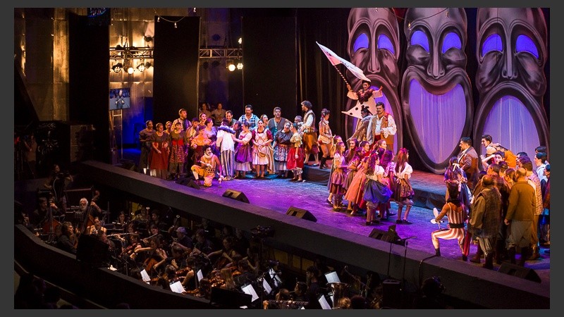 Por primera vez una puesta de El Círculo sale del teatro y se hace al aire libre.