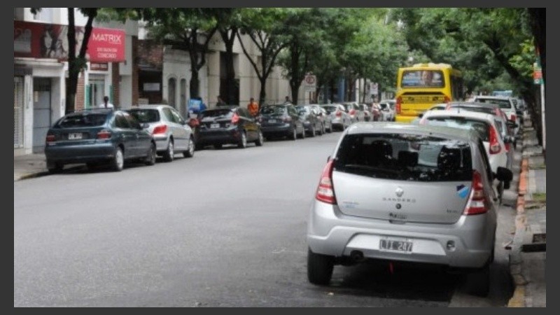 Se busca aumentar las plazas de estacionamiento existente.