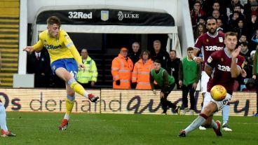 Los jugadores del equipo del Loco mostraron fútbol y carácter.