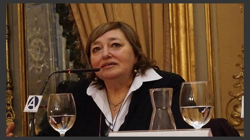 Irene Gruss estudió canto, medicina, biología y Letras. Hasta que decidió que la escritura era lo suyo.