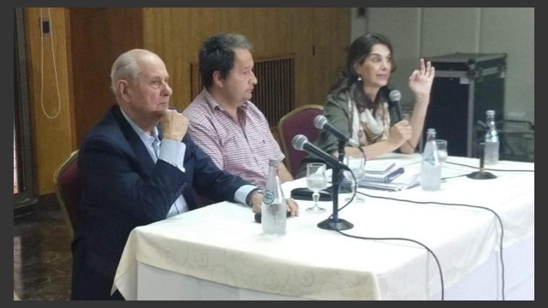 La conferencia de prensa se realizaba este miércoles a la mañana. 