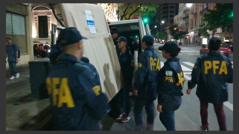 El operativo terminó cerca de las 22 de este jueves.