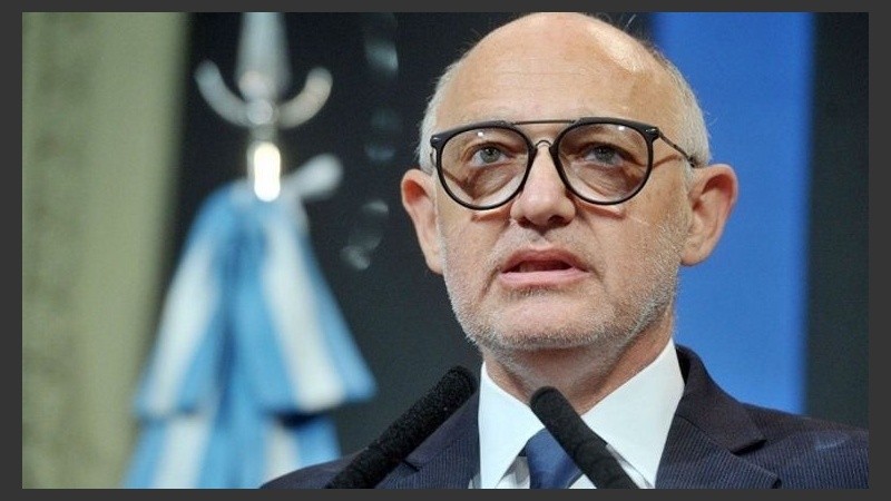 El ex canciller murió a los 65 años.