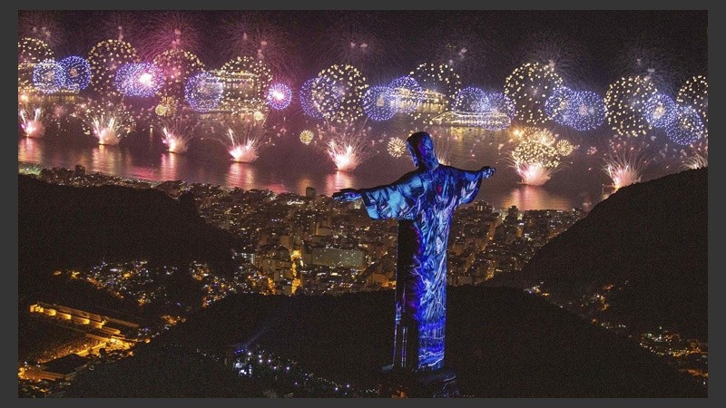 Espectacular vista de Río de Janeiro en Brasil recibiendo el 2019.