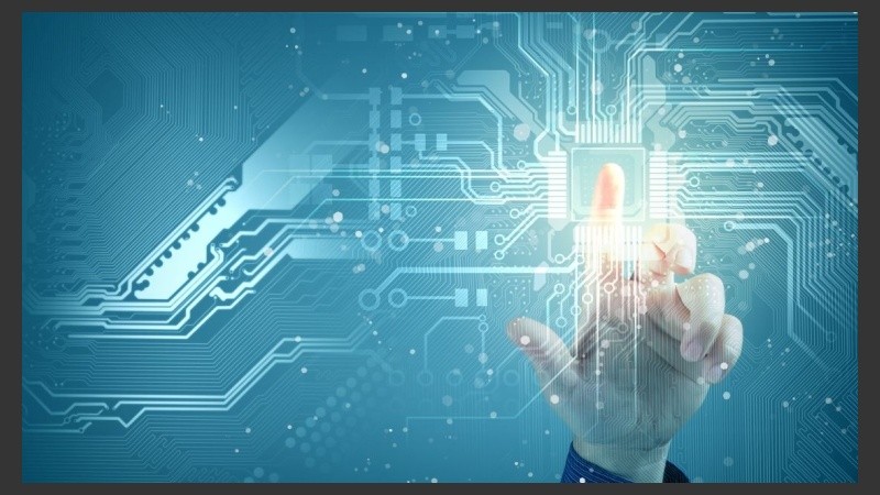 Poco a poco han surgido nuevas profesiones que se vinculan a la tecnología y cumplen las nuevas necesidades de la sociedad.