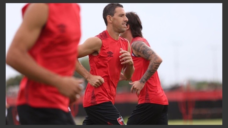 Maxi se movió a la par de sus compañeros este jueves.