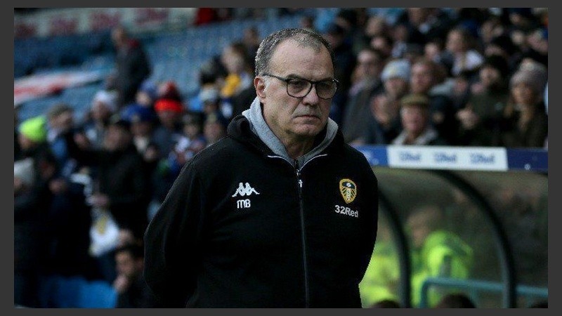 Dirigido por Marcelo Bielsa, el Leed United marcha primero en la segunda división del fútbol inglés.