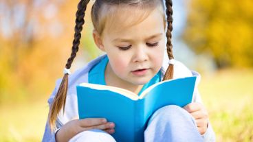 Las vacaciones son un momento clave para que los chicos lean más.