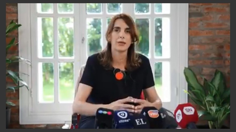 María Eugenia Bielsa en la conferencia de su importante anuncio. 