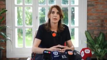 María Eugenia Bielsa en la conferencia de su importante anuncio.