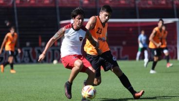 Formica domina la pelota ante la marca este sábado en el Coloso.