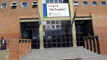La nena se encuentra internada en el hospital Mi Pueblo, de Florencio Varela.