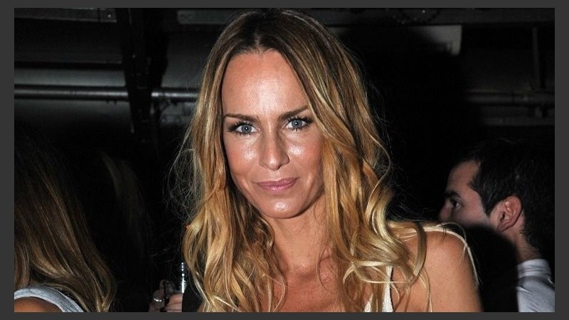 La modelo se soltó y dejó en claro lo que busca en este verano.