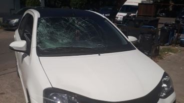 El auto Toyota Etios que manejaba el imputado.