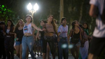 La movilización en la plaza San Martín de Rosario.