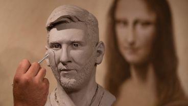 El busto es de arcilla en escala 1:1.