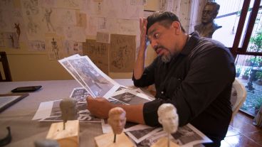 Muchas fotos del 10 del Barcelona para obtener todos los detalles en la obra.