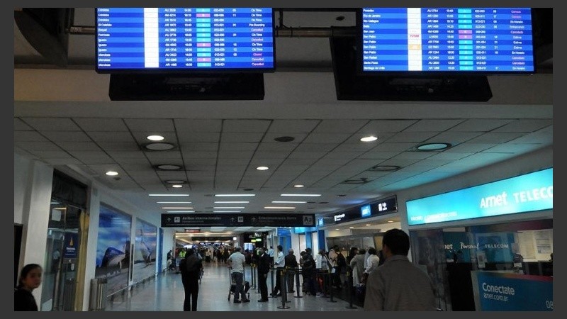 Pude haber demoras, pero al menos los vuelos no se suspenden.