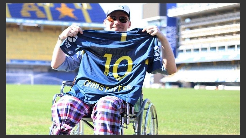 El turista sueco visitó la Bombonera.