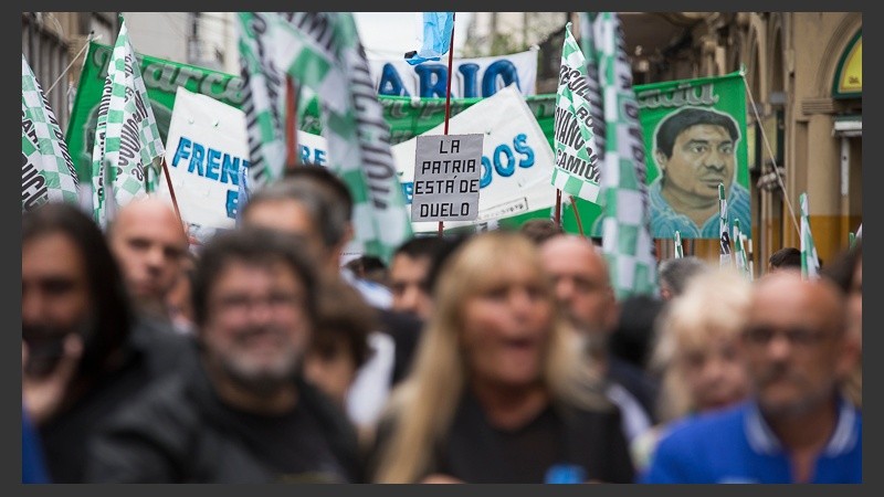 Rosarinos se manifestaron este jueves.