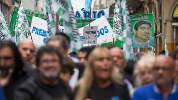 Rosarinos se manifestaron este jueves.